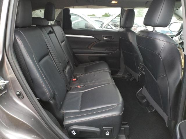 Photo 6 from auction – 2014 TOYOTA HIGHLANDER with VIN 5TDJKRFH6ES040541