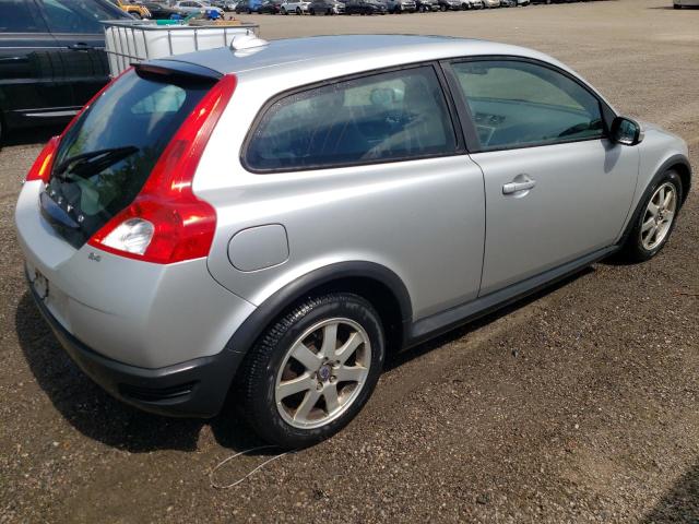 Photo 4 from auction – 2010 VOLVO C30 2.4I with VIN YV1382MK8A2185346