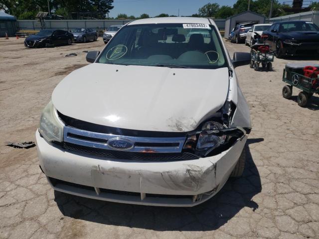Photo 9 from auction – 2010 FORD FOCUS SE with VIN 1FAHP3FN5AW135644