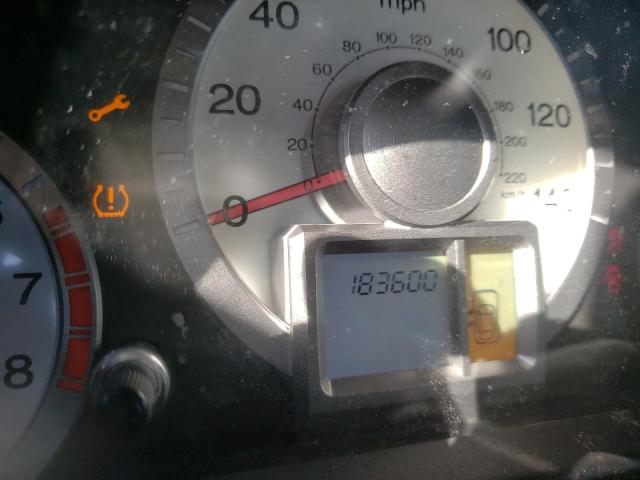Photo 8 from auction – 2010 HONDA PILOT LX with VIN 5FNYF3H21AB007390