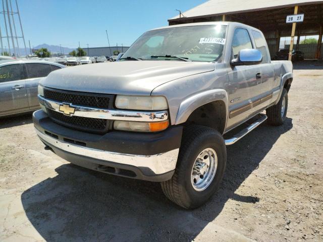 Photo 2 from auction – 2001 CHEVROLET SILVERADO with VIN 1GCHK29UX1E256665