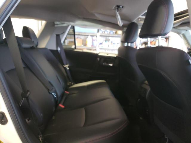 Photo 6 from auction – 2019 TOYOTA 4RUNNER SR with VIN JTEBU5JR6K5723103