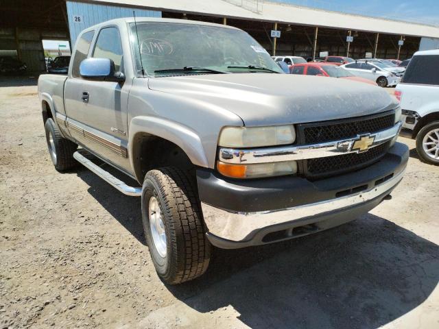 CHEVROLET SILVERADO 2001 with VIN 1GCHK29UX1E256665 - Photo from auction
