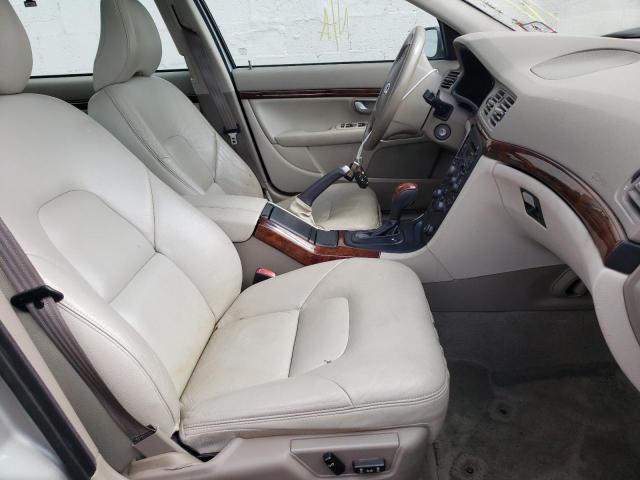 Photo 5 from auction – 2005 VOLVO S80 2.5T with VIN YV1TH592551403751