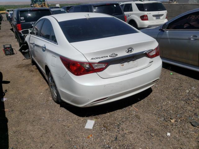 Photo 3 from auction – 2013 HYUNDAI SONATA SE with VIN 5NPEC4AC0DH719626