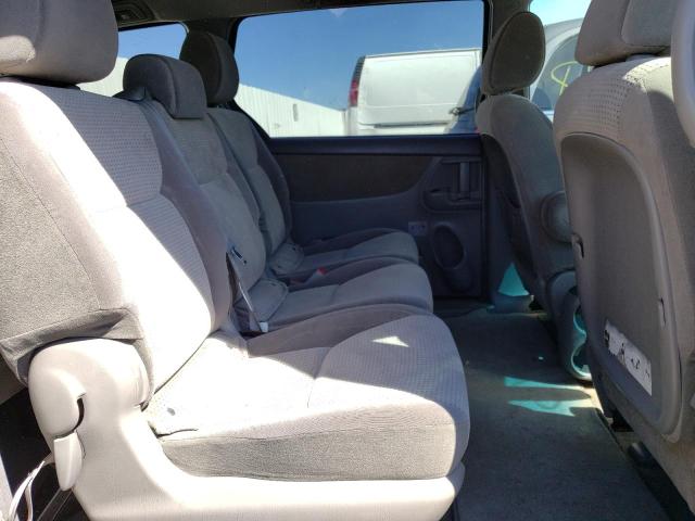 Photo 6 from auction – 2010 TOYOTA SIENNA CE with VIN 5TDKK4CC4AS300056