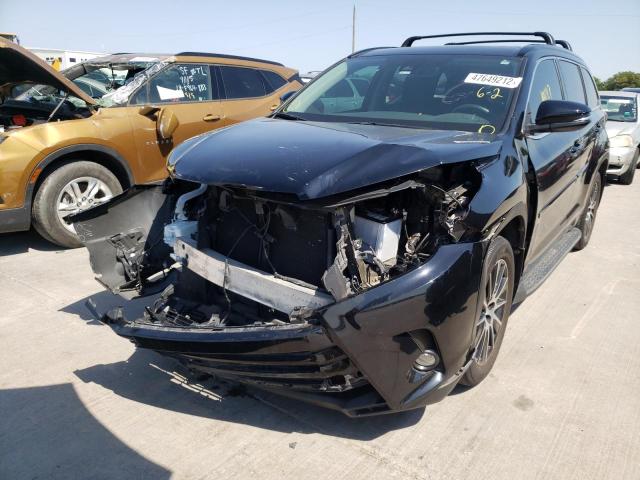 Photo 2 from auction – 2017 TOYOTA HIGHLANDER with VIN 5TDKZRFH9HS521503