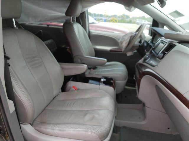 Photo 5 from auction – 2012 TOYOTA SIENNA XLE with VIN 5TDYK3DC0CS253498