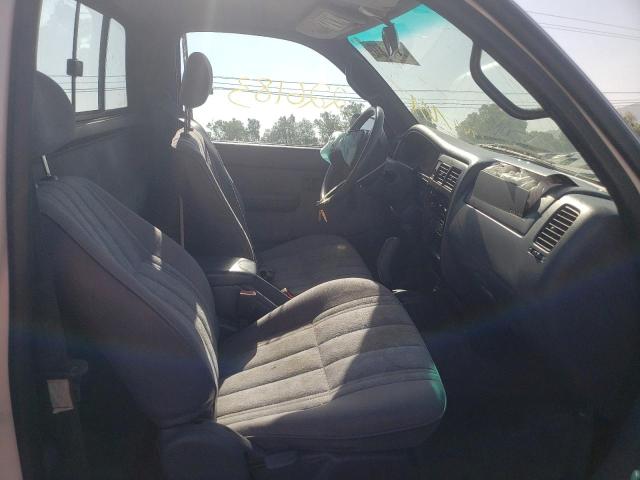 Photo 5 from auction – 2000 TOYOTA TACOMA PRE with VIN 4TANM92N2YZ684656