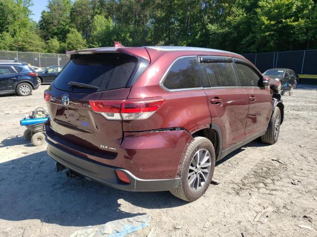 Photo 4 from auction – 2019 TOYOTA HIGHLANDER with VIN 5TDJZRFH4KS967870