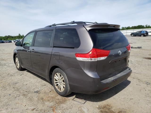Photo 3 from auction – 2012 TOYOTA SIENNA XLE with VIN 5TDYK3DC2CS243670