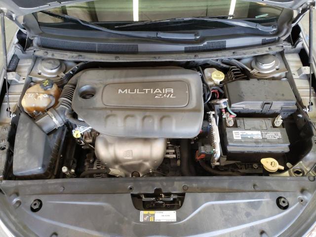 Photo 7 from auction – 2016 CHRYSLER 200 LIMITE with VIN 1C3CCCAB1GN158967