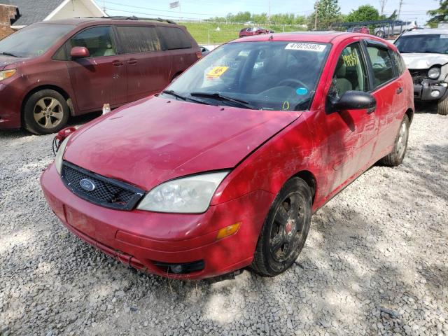 Photo 2 from auction – 2005 FORD FOCUS ZX5 with VIN 3FAFP37N35R142560