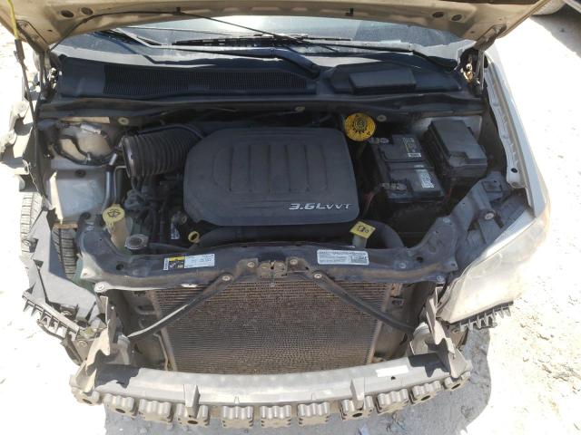 Photo 7 from auction – 2014 CHRYSLER TOWN & COU with VIN 2C4RC1BG0ER404461
