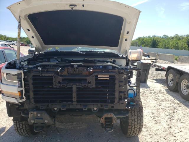 Photo 9 from auction – 2018 CHEVROLET SILVERADO with VIN 2GCVKREC6J1100407