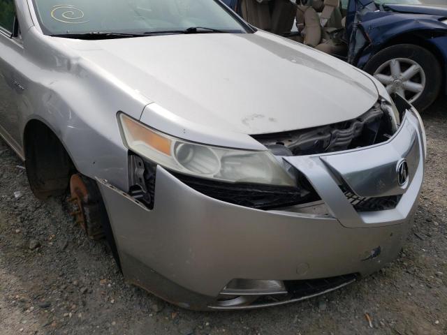Photo 9 from auction – 2010 ACURA TL with VIN 19UUA9F57AA000130