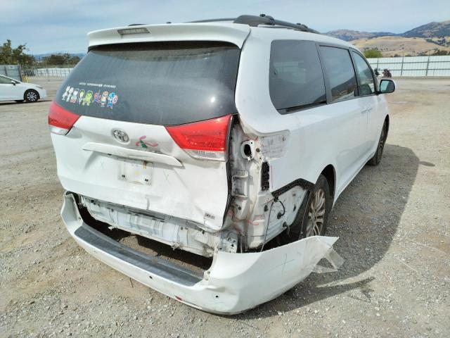 Photo 4 from auction – 2012 TOYOTA SIENNA XLE with VIN 5TDYK3DCXCS205202