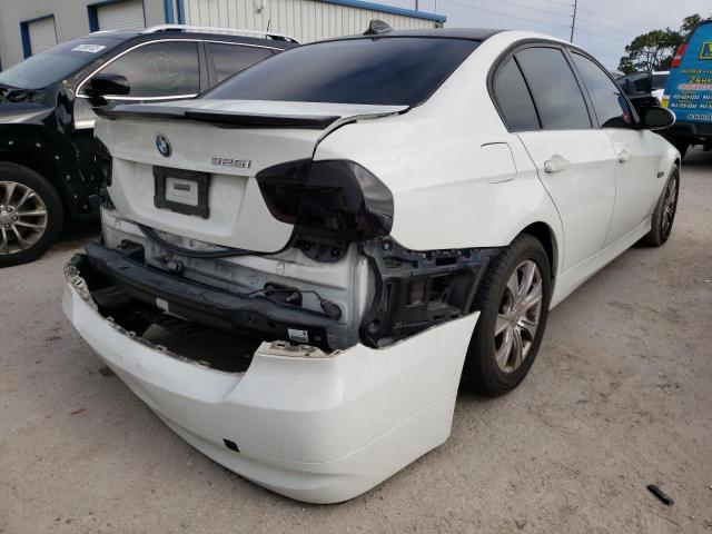 Photo 4 from auction – 2006 BMW 325 I with VIN WBAVB13546PT20710