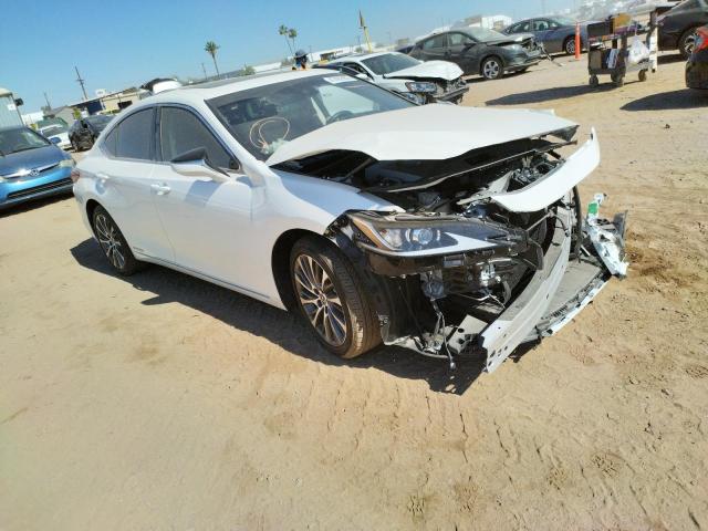 LEXUS ES 300H 2019 with VIN JTHB21B10K2034475 - Photo from auction