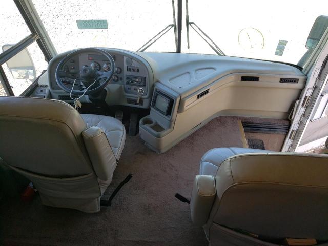 Photo 5 from auction – 2000 FREIGHTLINER XC CHASSIS with VIN 4UZ6XJCA4YCG74774