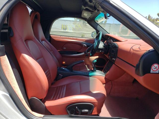 Photo 5 from auction – 2000 PORSCHE BOXSTER S with VIN WP0CB2983YS660335