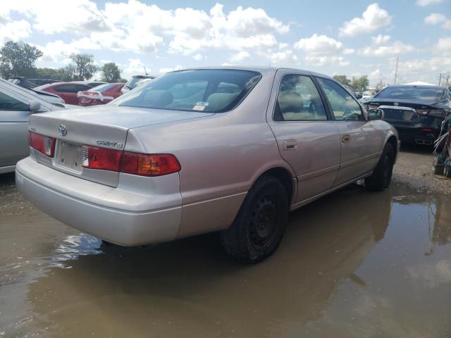 Photo 4 from auction – 2000 TOYOTA CAMRY CE with VIN 4T1BG22K4YU758017