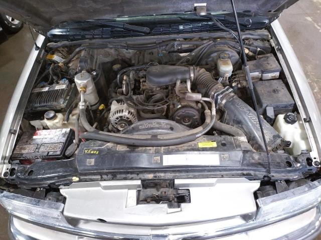 Photo 7 from auction – 2000 CHEVROLET BLAZER with VIN 1GNDT13WXY2149912