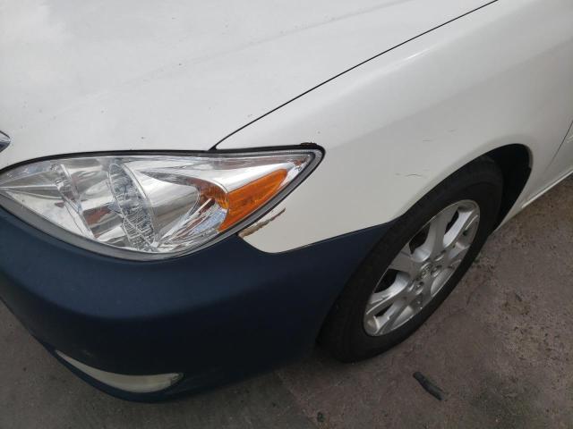 Photo 9 from auction – 2004 TOYOTA CAMRY LE with VIN JTDBE30K640286617