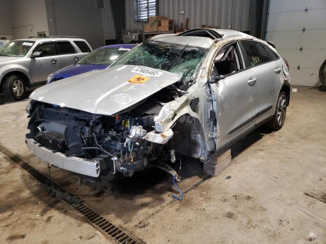 Photo 2 from auction – 2017 KIA NIRO EX TO with VIN KNDCE3LC5H5048971