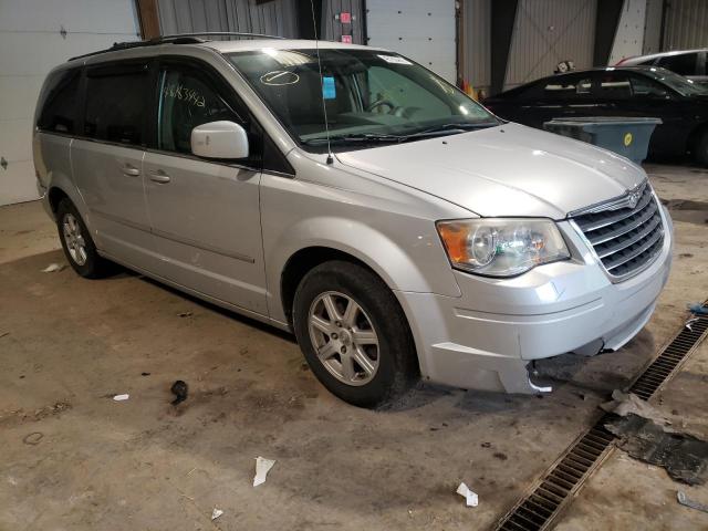 CHRYSLER TOWN & COU 2010 with VIN 2A4RR5D11AR442607 - Photo from auction