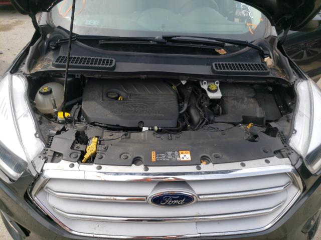 Photo 7 from auction – 2018 FORD ESCAPE SE with VIN 1FMCU9GD5JUC00344