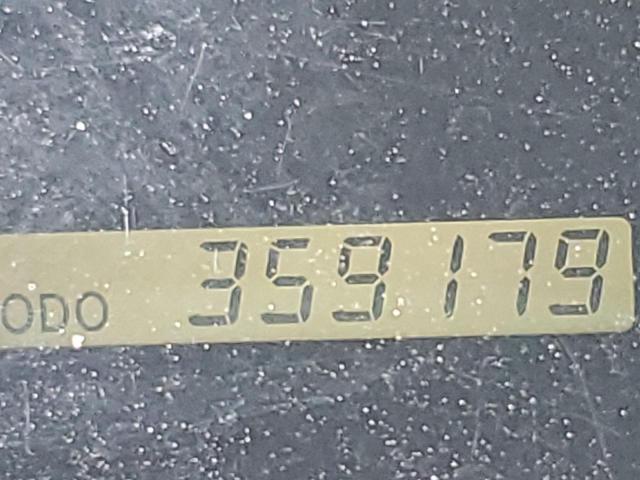 Photo 8 from auction – 1999 LEXUS RX 300 with VIN JT6HF10UXX0030196