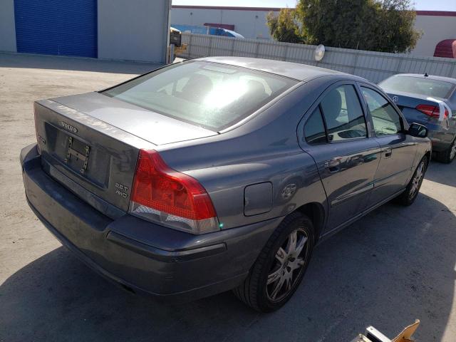 Photo 4 from auction – 2005 VOLVO S60 2.5T with VIN YV1RH592852430205