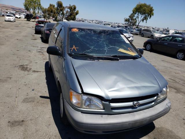 Photo 9 from auction – 2000 TOYOTA SIENNA CE with VIN 4T3ZF19C4YU285849