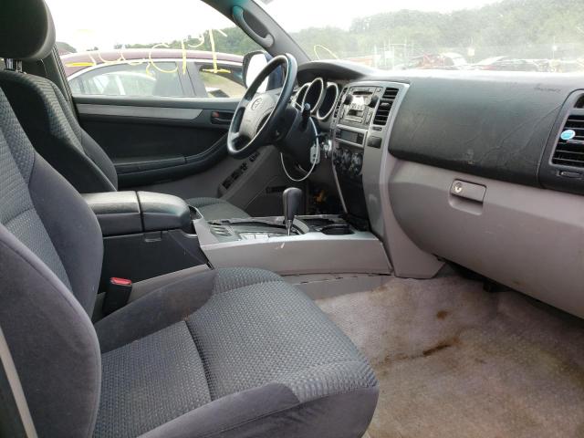 Photo 5 from auction – 2004 TOYOTA 4RUNNER SR with VIN JTEBU14R148026251