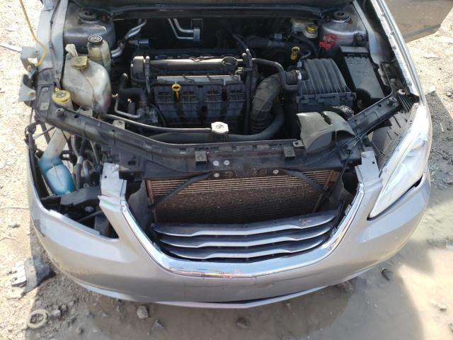 Photo 7 from auction – 2014 CHRYSLER 200 TOURIN with VIN 1C3CCBBBXEN197692