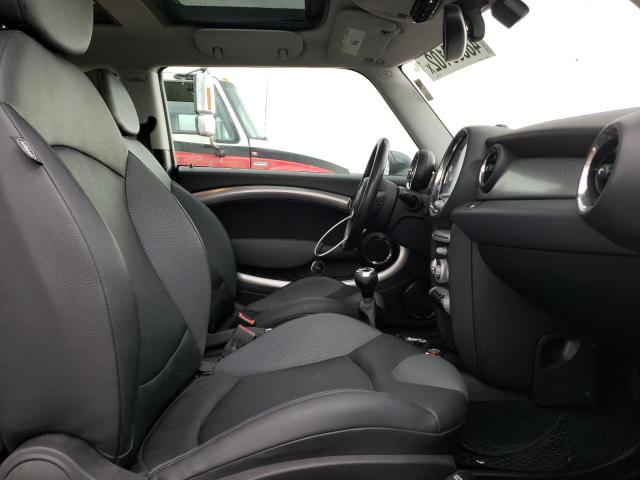 Photo 5 from auction – 2007 MINI COOPER S with VIN WMWMF73547TL85696