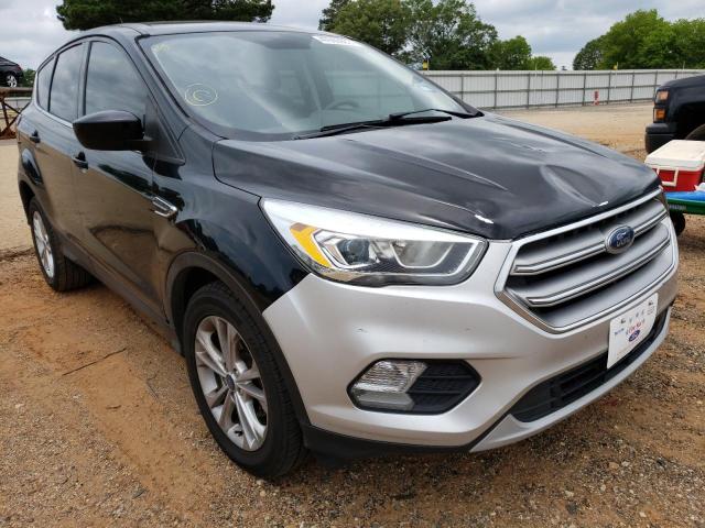 FORD ESCAPE SE 2017 with VIN 1FMCU0GDXHUB52068 - Photo from auction