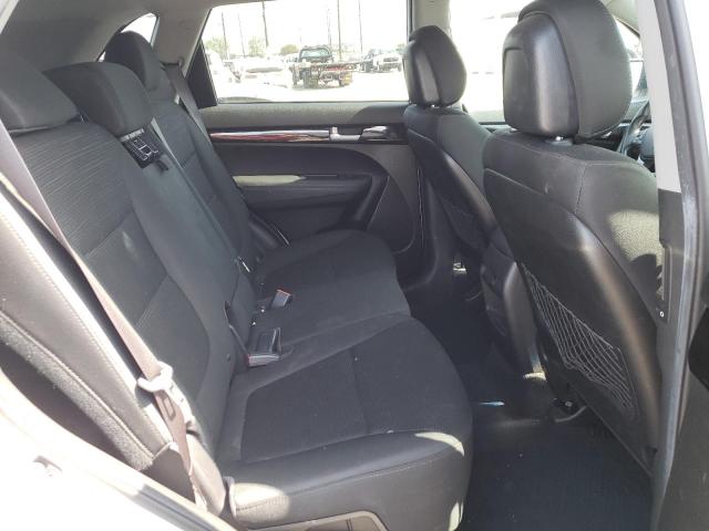 Photo 6 from auction – 2015 KIA SORENTO LX with VIN 5XYKT3A68FG581027