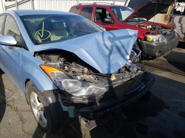 Photo 9 from auction – 2012 HYUNDAI ELANTRA GL with VIN KMHDH4AE8CU394237