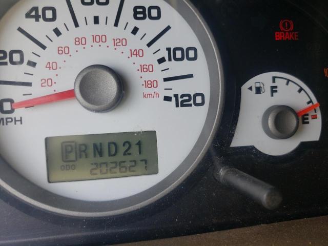 Photo 8 from auction – 2005 FORD ESCAPE LIM with VIN 1FMCU94175KB62191