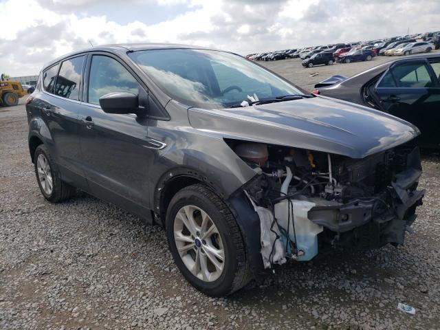 FORD ESCAPE SE 2017 with VIN 1FMCU0GD4HUE01402 - Photo from auction