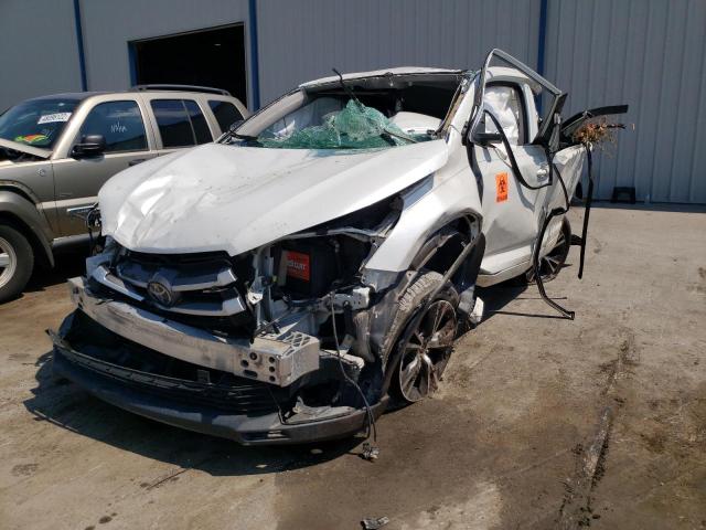 Photo 2 from auction – 2018 TOYOTA HIGHLANDER with VIN 5TDZZRFH9JS287352