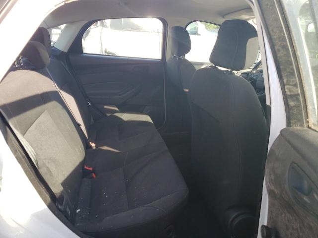 Photo 6 from auction – 2017 FORD FOCUS S with VIN 1FADP3E21HL218358