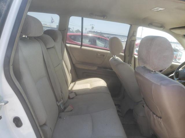 Photo 6 from auction – 2004 TOYOTA HIGHLANDER with VIN JTEGP21A340031175
