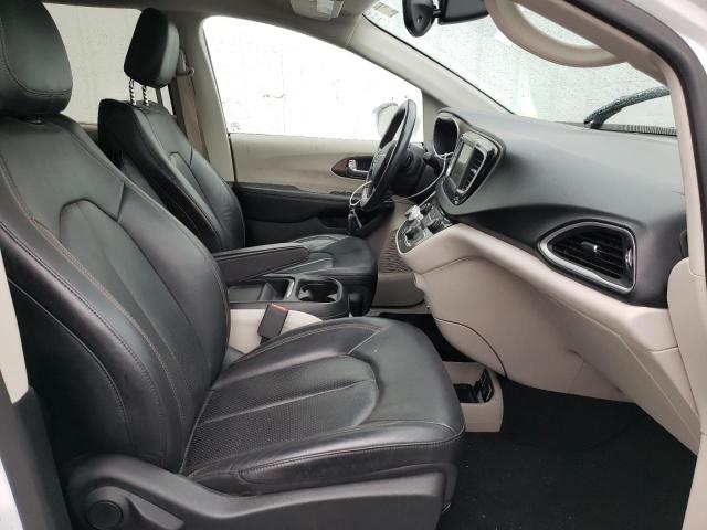 Photo 5 from auction – 2019 CHRYSLER PACIFICA T with VIN 2C4RC1BG8KR650167