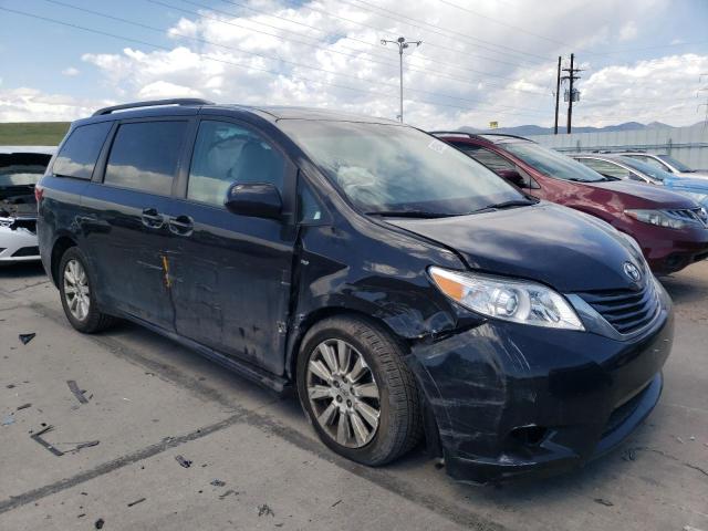 TOYOTA SIENNA LE 2017 with VIN 5TDJZ3DC0HS151283 - Photo from auction