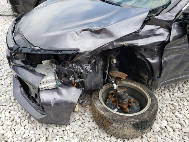 Photo 9 from auction – 2017 HONDA CIVIC with VIN 2HGFC1E59HH700121
