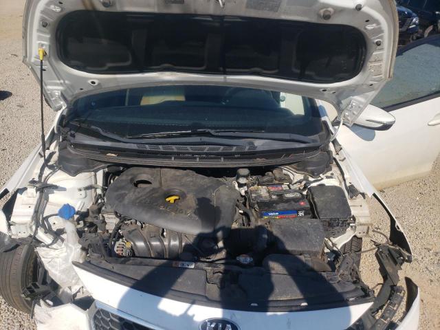 Photo 7 from auction – 2016 KIA FORTE LX with VIN KNAFX4A66G5498375