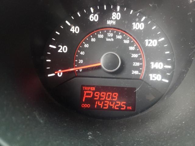 Photo 8 from auction – 2011 KIA SORENTO BA with VIN 5XYKTDA29BG047872